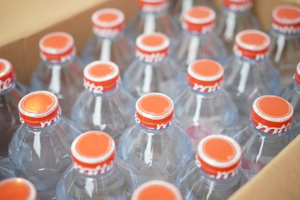 Rotte Mineral adalah air minum dalam kemasan dari mata air pegunungan alami Gunung Talang, tersedia ukuran 220 ml, 330 ml, dan 600 ml.